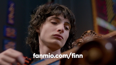 2020-11-01_-_Meet_Finn_Wolfhard_on_Fanmio_mp44631.jpg