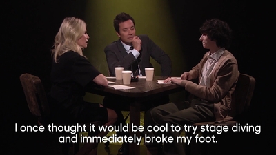 2021-10-12_-_The_Tonight_Show_Starring_Jimmy_Fallon_1_mp412786.jpg
