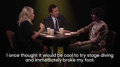 2021-10-12_-_The_Tonight_Show_Starring_Jimmy_Fallon_1_mp412812.jpg