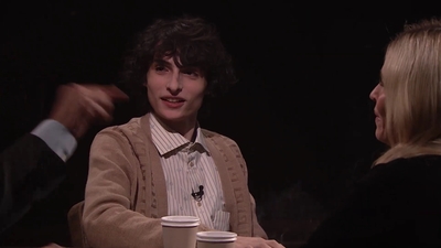 2021-10-12_-_The_Tonight_Show_Starring_Jimmy_Fallon_1_mp412898.jpg