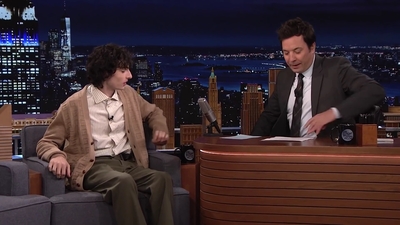 2021-10-12_-_The_Tonight_Show_Starring_Jimmy_Fallon_2_mp412910.jpg
