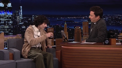 2021-10-12_-_The_Tonight_Show_Starring_Jimmy_Fallon_2_mp412917.jpg