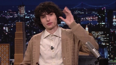 2021-10-12_-_The_Tonight_Show_Starring_Jimmy_Fallon_2_mp412920.jpg