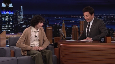 2021-10-12_-_The_Tonight_Show_Starring_Jimmy_Fallon_2_mp412925.jpg