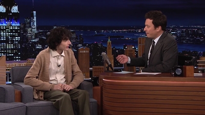 2021-10-12_-_The_Tonight_Show_Starring_Jimmy_Fallon_2_mp412929.jpg