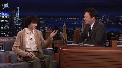 2021-10-12_-_The_Tonight_Show_Starring_Jimmy_Fallon_2_mp412952.jpg