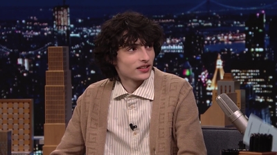 2021-10-12_-_The_Tonight_Show_Starring_Jimmy_Fallon_2_mp412978.jpg