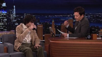 2021-10-12_-_The_Tonight_Show_Starring_Jimmy_Fallon_2_mp413000.jpg