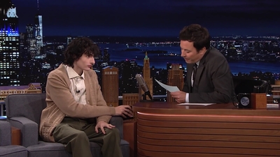 2021-10-12_-_The_Tonight_Show_Starring_Jimmy_Fallon_2_mp413002.jpg