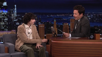 2021-10-12_-_The_Tonight_Show_Starring_Jimmy_Fallon_2_mp413015.jpg