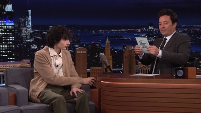 2021-10-12_-_The_Tonight_Show_Starring_Jimmy_Fallon_2_mp413020.jpg