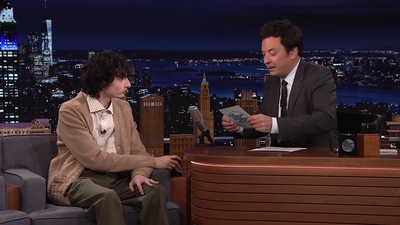 2021-10-12_-_The_Tonight_Show_Starring_Jimmy_Fallon_2_mp413022.jpg