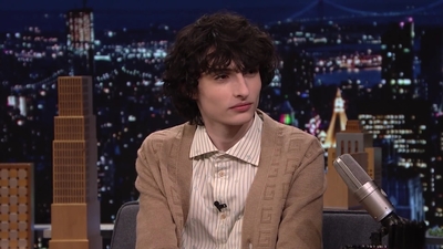 2021-10-12_-_The_Tonight_Show_Starring_Jimmy_Fallon_2_mp413026.jpg