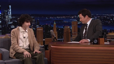 2021-10-12_-_The_Tonight_Show_Starring_Jimmy_Fallon_2_mp413031.jpg