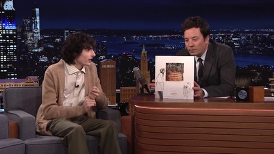 2021-10-12_-_The_Tonight_Show_Starring_Jimmy_Fallon_2_mp413051.jpg
