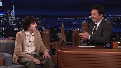 2021-10-12_-_The_Tonight_Show_Starring_Jimmy_Fallon_2_mp413197.jpg