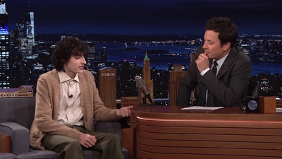 2021-10-12_-_The_Tonight_Show_Starring_Jimmy_Fallon_2_mp413214.jpg