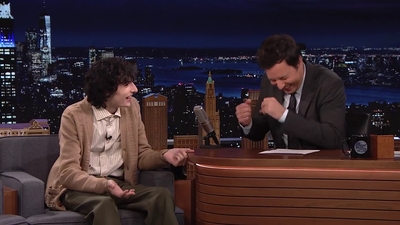 2021-10-12_-_The_Tonight_Show_Starring_Jimmy_Fallon_2_mp413221.jpg