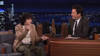 2021-10-12_-_The_Tonight_Show_Starring_Jimmy_Fallon_2_mp413235.jpg
