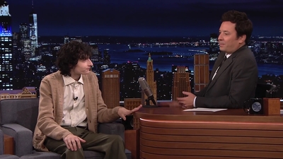 2021-10-12_-_The_Tonight_Show_Starring_Jimmy_Fallon_2_mp413248.jpg