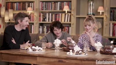 2021-11-19_-_Entertainment_Weekly_-_Ghostbusters_Afterlife_Interview_mp413974.jpg