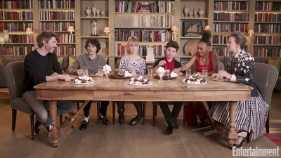 2021-11-19_-_Entertainment_Weekly_-_Ghostbusters_Afterlife_Interview_mp414015.jpg