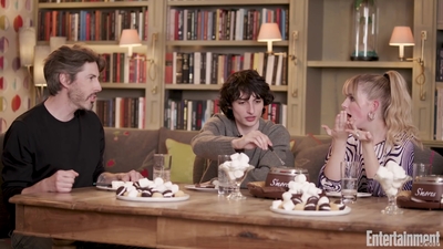 2021-11-19_-_Entertainment_Weekly_-_Ghostbusters_Afterlife_Interview_mp414654.jpg