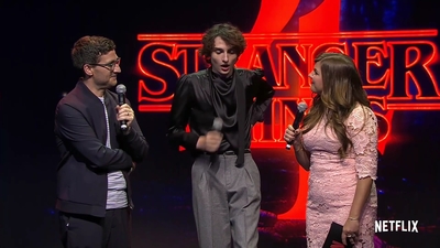 2022-05-14_-_Stranger_Things_Season_4_Premiere_NEW_mp416196.jpg