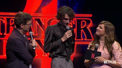 2022-05-14_-_Stranger_Things_Season_4_Premiere_NEW_mp416210.jpg