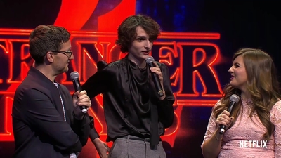 2022-05-14_-_Stranger_Things_Season_4_Premiere_NEW_mp416487.jpg