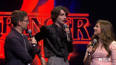 2022-05-14_-_Stranger_Things_Season_4_Premiere_NEW_mp416531.jpg