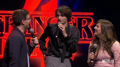 2022-05-14_-_Stranger_Things_Season_4_Premiere_NEW_mp416716.jpg