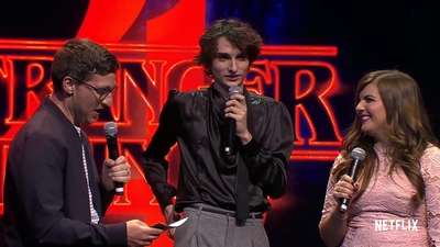 2022-05-14_-_Stranger_Things_Season_4_Premiere_NEW_mp416723.jpg