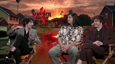 2022-05-23_-_MTV_UK_-_Stranger_Thins_S04_Interview_mp416825.jpg