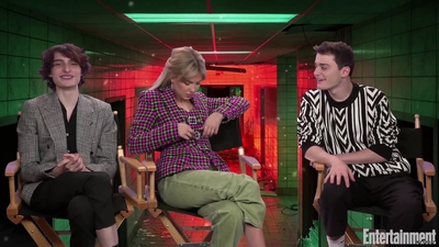2022-05-25_-_Entertainment_Weekly_-_Stranger_Thins_S04_Interview_mp417619.jpg