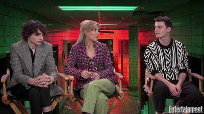 2022-05-25_-_Entertainment_Weekly_-_Stranger_Thins_S04_Interview_mp418075.jpg