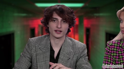 2022-05-25_-_Entertainment_Weekly_-_Stranger_Thins_S04_Interview_mp418263.jpg