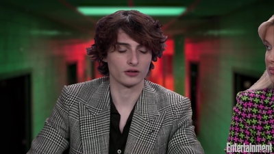 2022-05-25_-_Entertainment_Weekly_-_Stranger_Thins_S04_Interview_mp418264.jpg