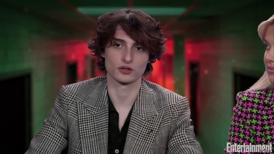 2022-05-25_-_Entertainment_Weekly_-_Stranger_Thins_S04_Interview_mp418269.jpg