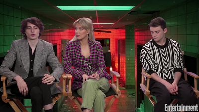 2022-05-25_-_Entertainment_Weekly_-_Stranger_Thins_S04_Interview_mp418298.jpg