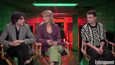 2022-05-25_-_Entertainment_Weekly_-_Stranger_Thins_S04_Interview_mp418308.jpg