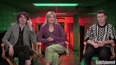 2022-05-25_-_Entertainment_Weekly_-_Stranger_Thins_S04_Interview_mp418973.jpg