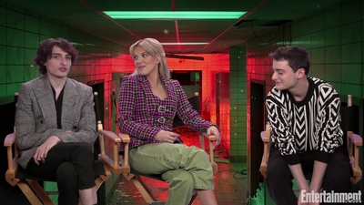 2022-05-25_-_Entertainment_Weekly_-_Stranger_Thins_S04_Interview_mp419073.jpg