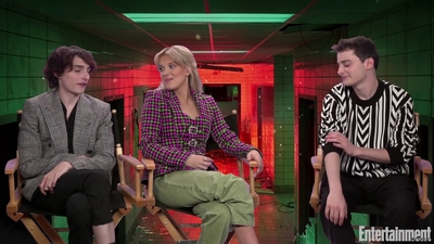 2022-05-25_-_Entertainment_Weekly_-_Stranger_Thins_S04_Interview_mp419075.jpg