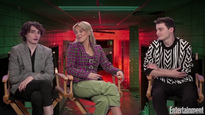 2022-05-25_-_Entertainment_Weekly_-_Stranger_Thins_S04_Interview_mp419077.jpg