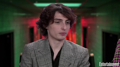 2022-05-25_-_Entertainment_Weekly_-_Stranger_Thins_S04_Interview_mp419081.jpg
