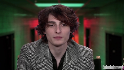 2022-05-25_-_Entertainment_Weekly_-_Stranger_Thins_S04_Interview_mp419609.jpg