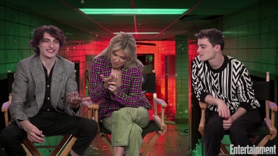 2022-05-25_-_Entertainment_Weekly_-_Stranger_Thins_S04_Interview_mp419694.jpg