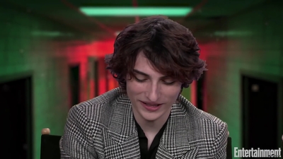 2022-05-25_-_Entertainment_Weekly_-_Stranger_Thins_S04_Interview_mp419704.jpg