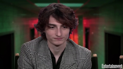 2022-05-25_-_Entertainment_Weekly_-_Stranger_Thins_S04_Interview_mp419709.jpg